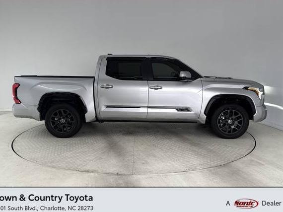 TOYOTA TUNDRA 2024 5TFNC5AB7RX003797 image