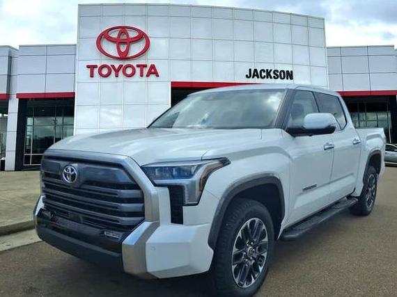 TOYOTA TUNDRA 2024 5TFJA5DB9RX141454 image