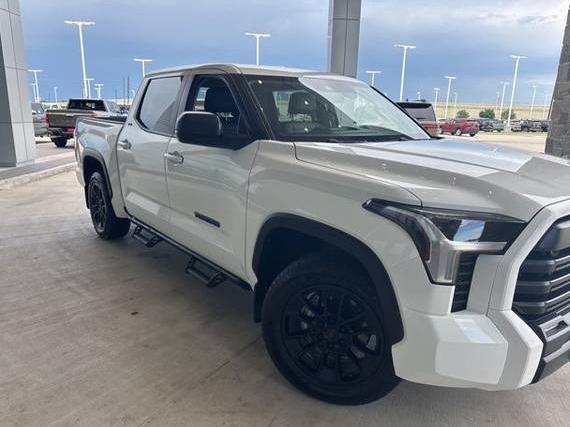 TOYOTA TUNDRA 2024 5TFLA5AB6RX039042 image