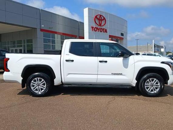 TOYOTA TUNDRA 2024 5TFLA5DB4RX168926 image