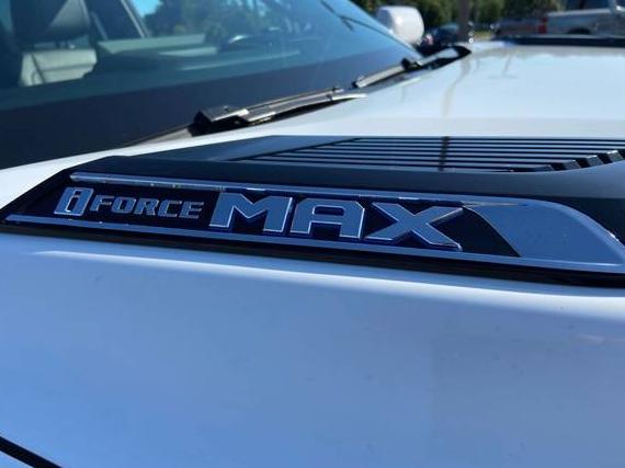 TOYOTA TUNDRA 2024 5TFJC5DB5RX050921 image