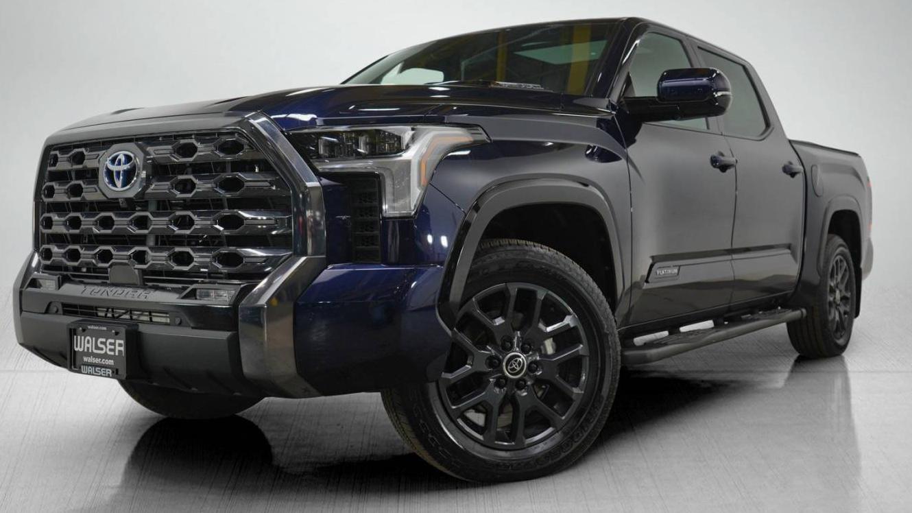 TOYOTA TUNDRA 2024 5TFNC5DB3RX051485 image