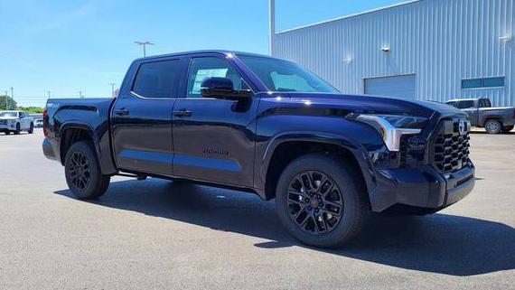 TOYOTA TUNDRA 2024 5TFLA5DB8RX198219 image