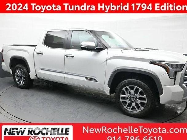 TOYOTA TUNDRA 2024 5TFMC5DB2RX071299 image