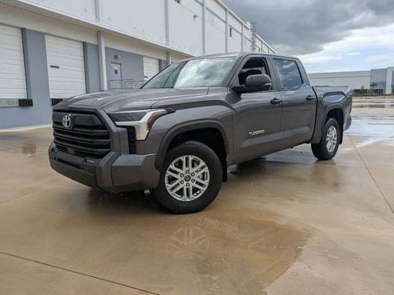 TOYOTA TUNDRA 2024 5TFLA5AB5RX040036 image