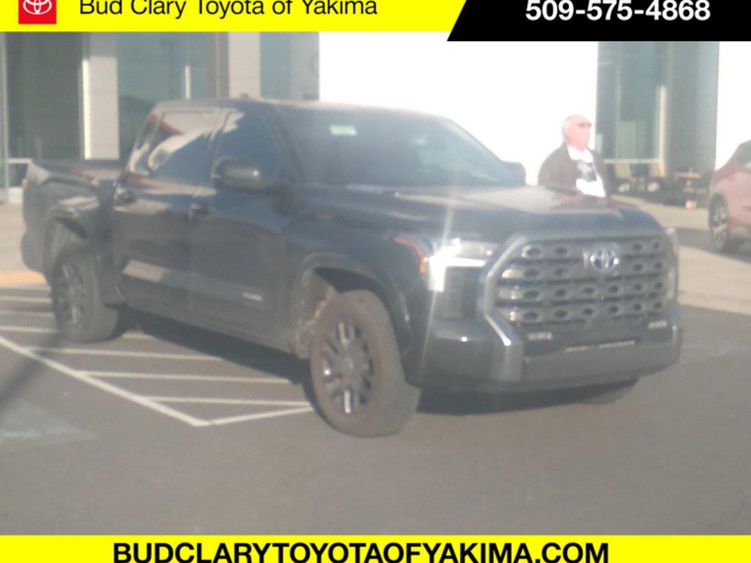 TOYOTA TUNDRA 2024 5TFNC5DB3RX043337 image