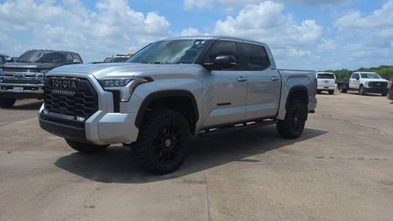 TOYOTA TUNDRA 2024 5TFWC5DBXRX073259 image