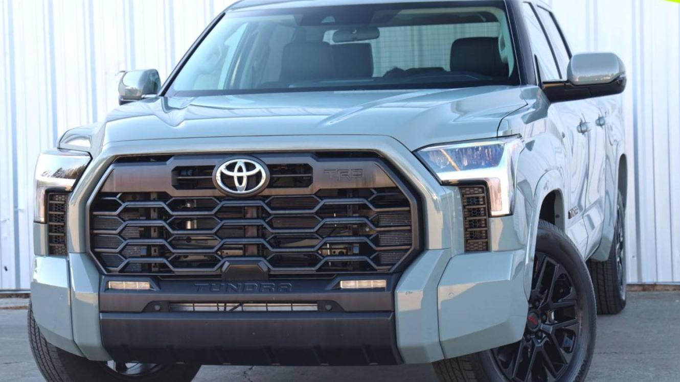 TOYOTA TUNDRA 2024 5TFLA5DB4RX200824 image