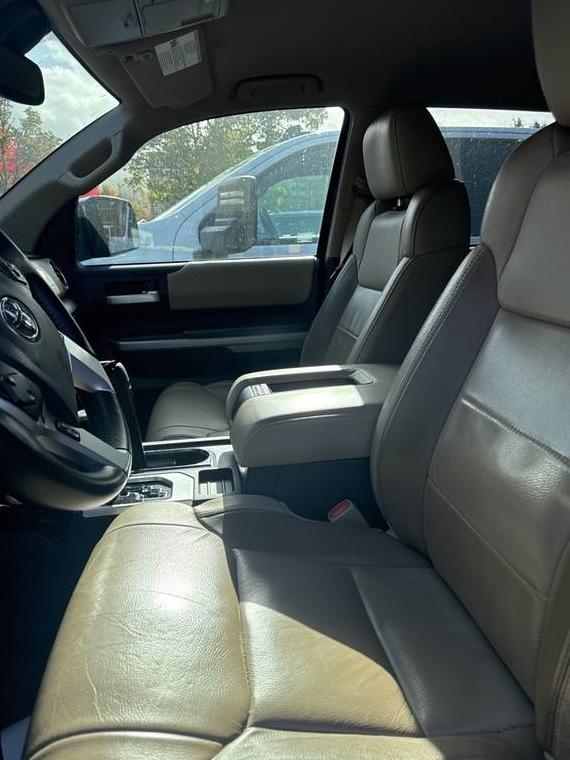 TOYOTA TUNDRA 2020 5TFHY5F11LX922572 image TOYOTA TUNDRA 2020 5TFHY5F11LX922572 image