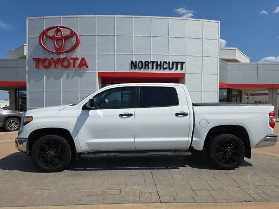 TOYOTA TUNDRA 2020 5TFDY5F17LX908044 image