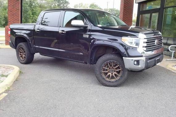 TOYOTA TUNDRA 2020 5TFAY5F10LX888335 image