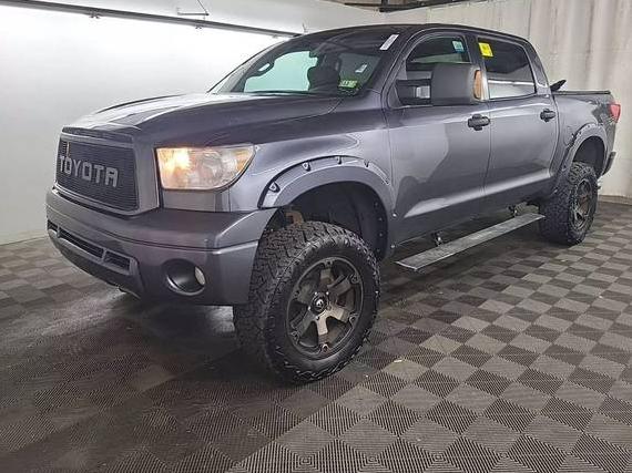 TOYOTA TUNDRA 2011 5TFDY5F15BX176589 image