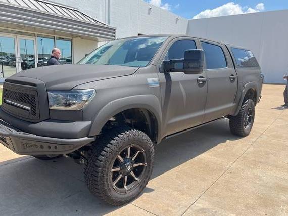 TOYOTA TUNDRA 2011 5TFHW5F12BX179358 image