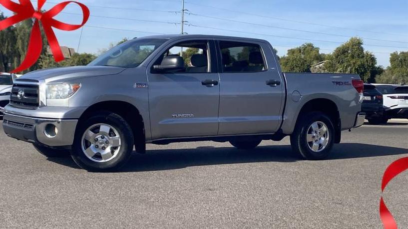 TOYOTA TUNDRA 2011 5TFDY5F18BX198389 image