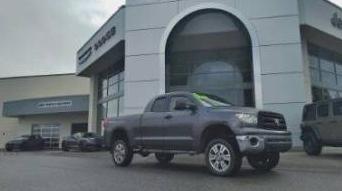 TOYOTA TUNDRA 2011 5TFUY5F15BX209722 image