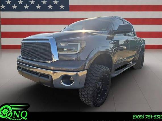 TOYOTA TUNDRA 2011 5TFEY5F12BX110635 image