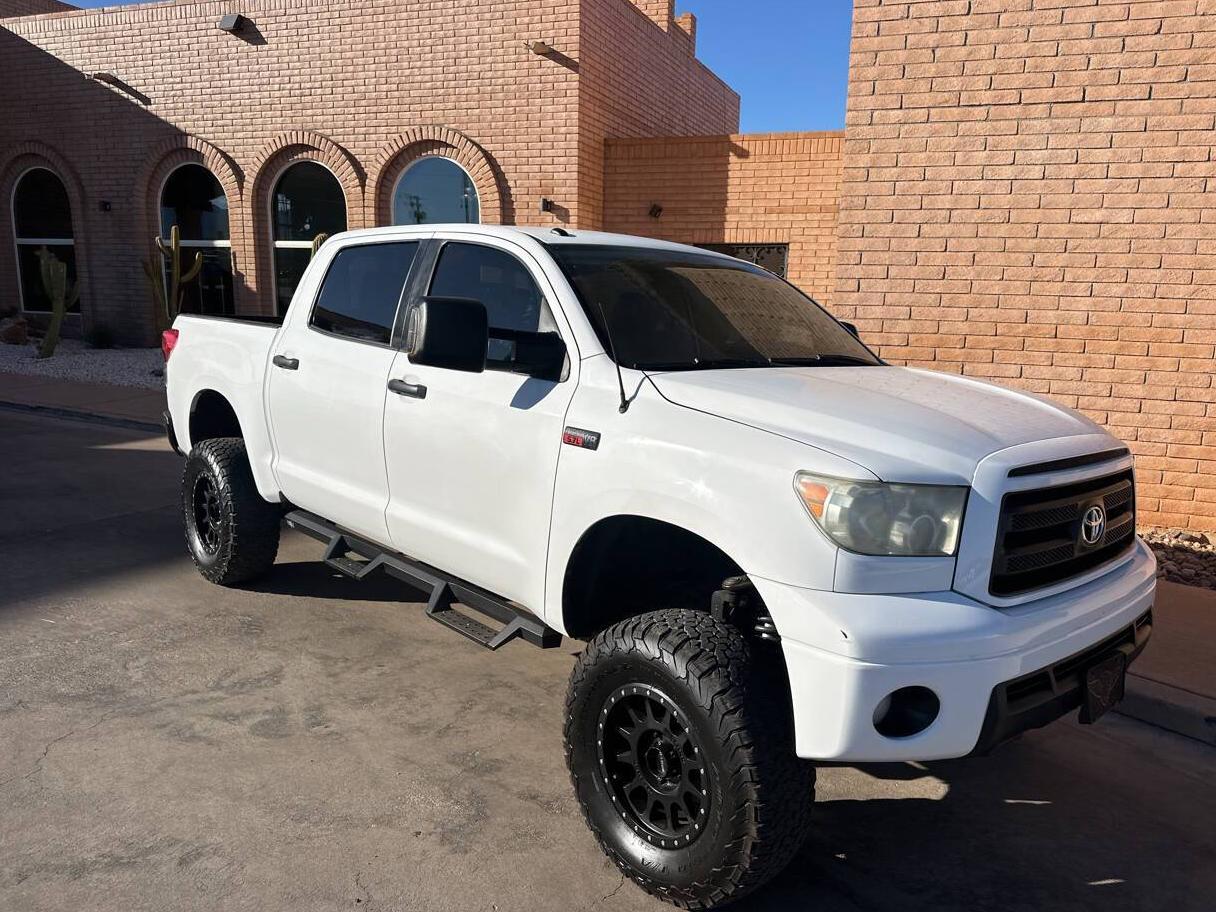 TOYOTA TUNDRA 2011 5TFDW5F10BX193127 image