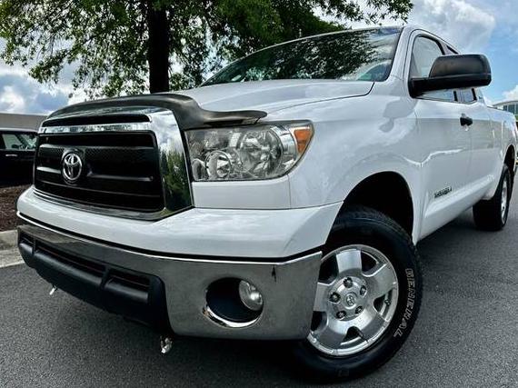 TOYOTA TUNDRA 2011 5TFUM5F19BX026108 image