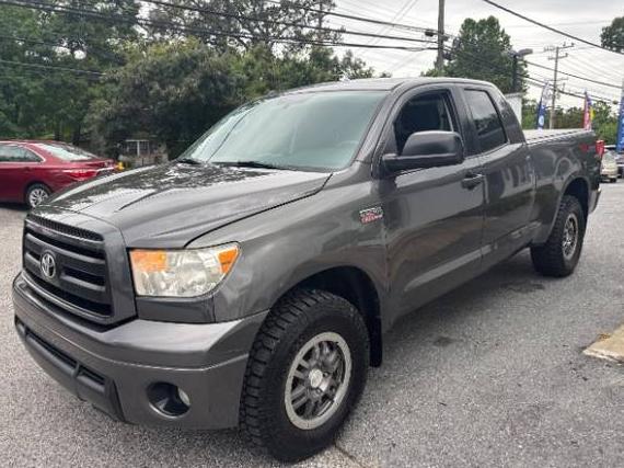 TOYOTA TUNDRA 2011 5TFUY5F12BX191213 image