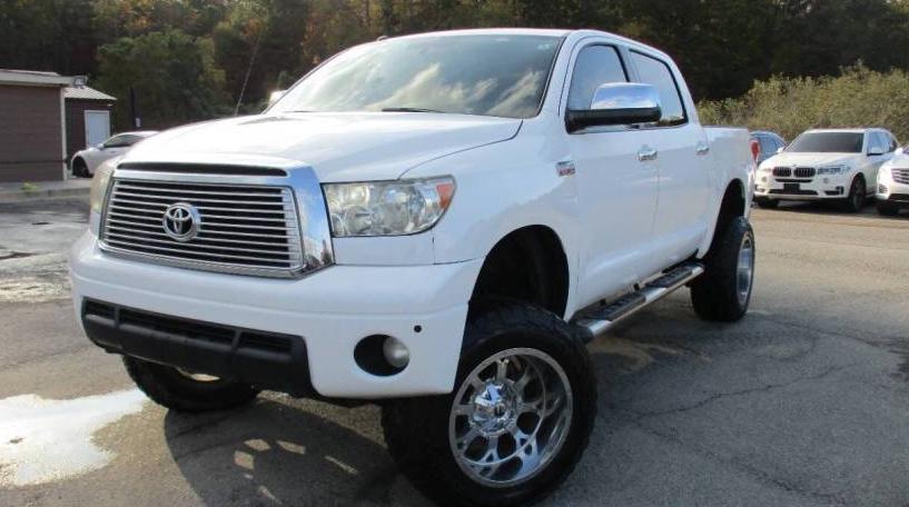 TOYOTA TUNDRA 2011 5TFHW5F11BX162406 image