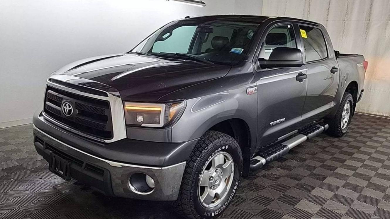 TOYOTA TUNDRA 2011 5TFDY5F15BX201863 image