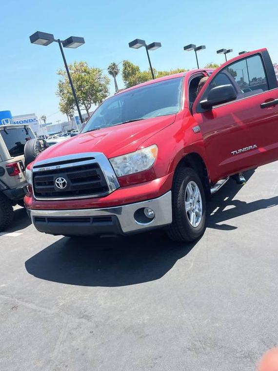 TOYOTA TUNDRA 2011 5TFDY5F13BX186098 image