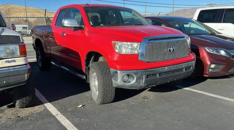 TOYOTA TUNDRA 2013 5TFUM5F13DX043747 image