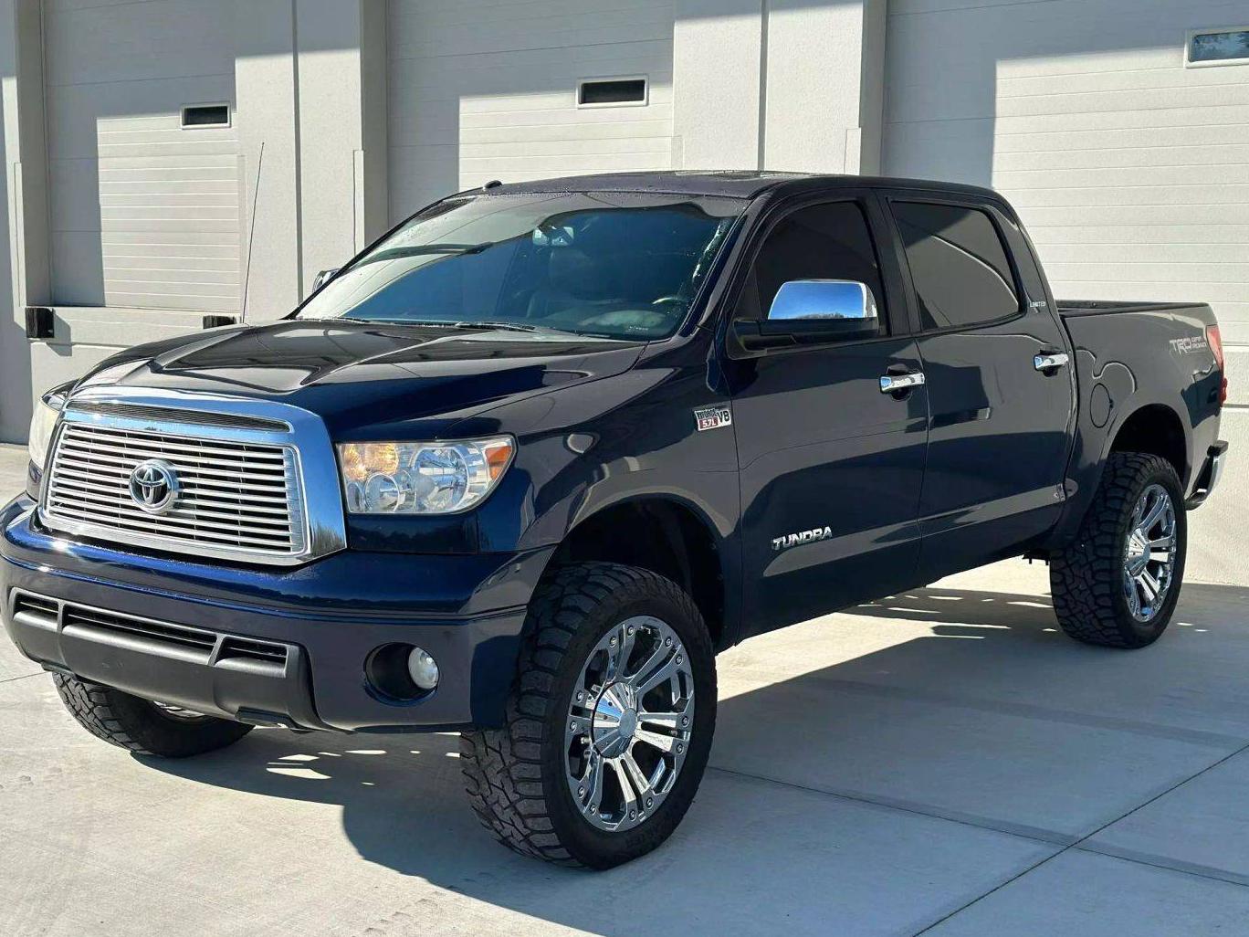 TOYOTA TUNDRA 2010 5TFHW5F16AX140545 image