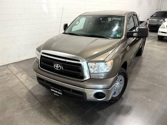 TOYOTA TUNDRA 2010 5TFUY5F16AX142904 image