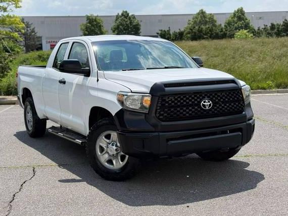 TOYOTA TUNDRA 2014 5TFUM5F12EX057852 image