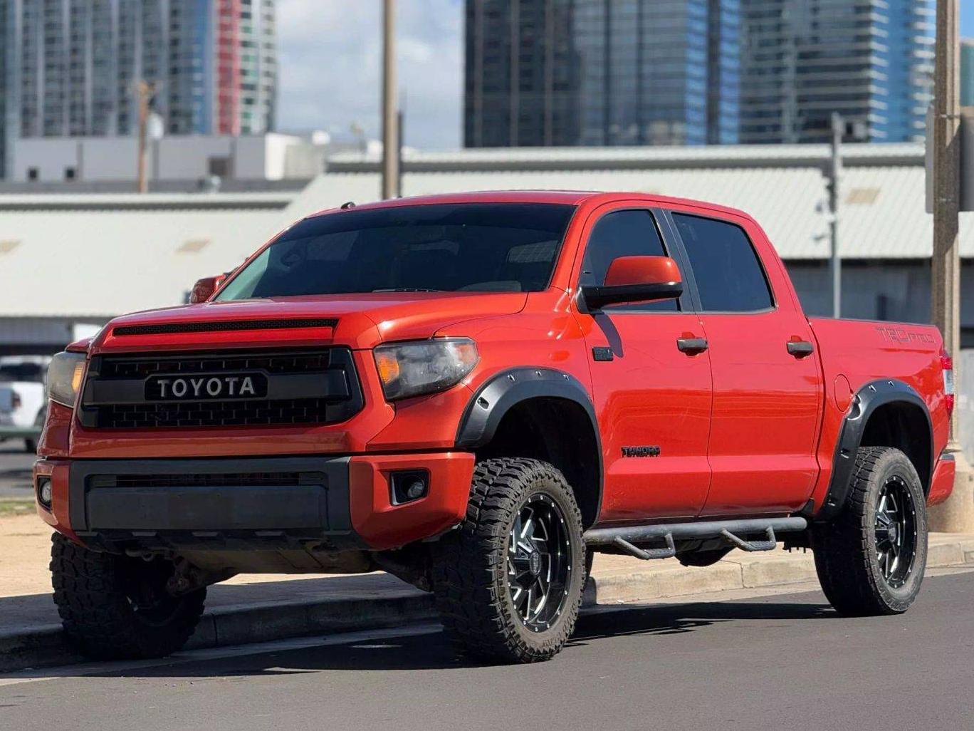 TOYOTA TUNDRA 2015 5TFDW5F11FX435705 image