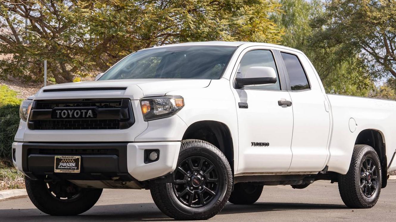 TOYOTA TUNDRA 2015 5TFUY5F12FX453527 image