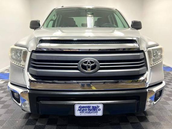TOYOTA TUNDRA 2015 5TFEM5F13FX084077 image