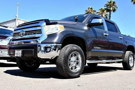TOYOTA TUNDRA 2015 5TFEM5F12FX085382 image