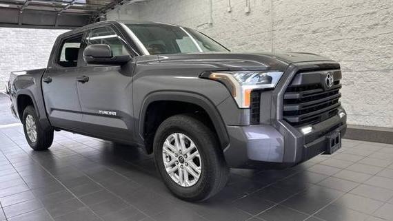 TOYOTA TUNDRA 2022 5TFLA5DB7NX005908 image