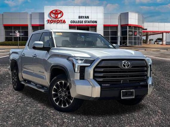 TOYOTA TUNDRA 2022 5TFJA5DB4NX054961 image