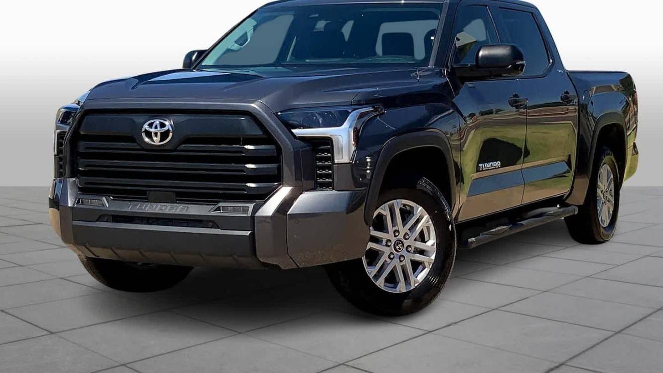 TOYOTA TUNDRA 2022 5TFLA5ABXNX018110 image