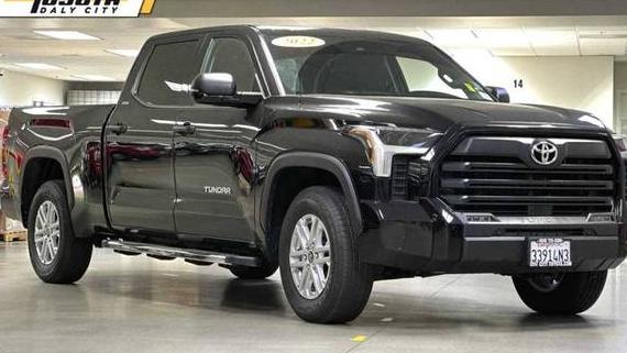 TOYOTA TUNDRA 2022 5TFLA5BC6NX002042 image