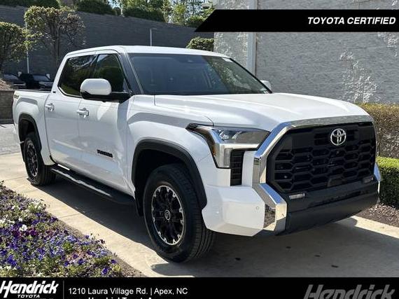 TOYOTA TUNDRA 2022 5TFLA5DB3NX056631 image