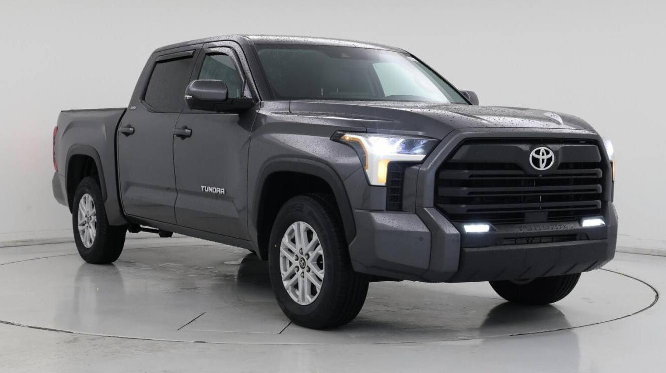 TOYOTA TUNDRA 2022 5TFLA5DB3NX040400 image