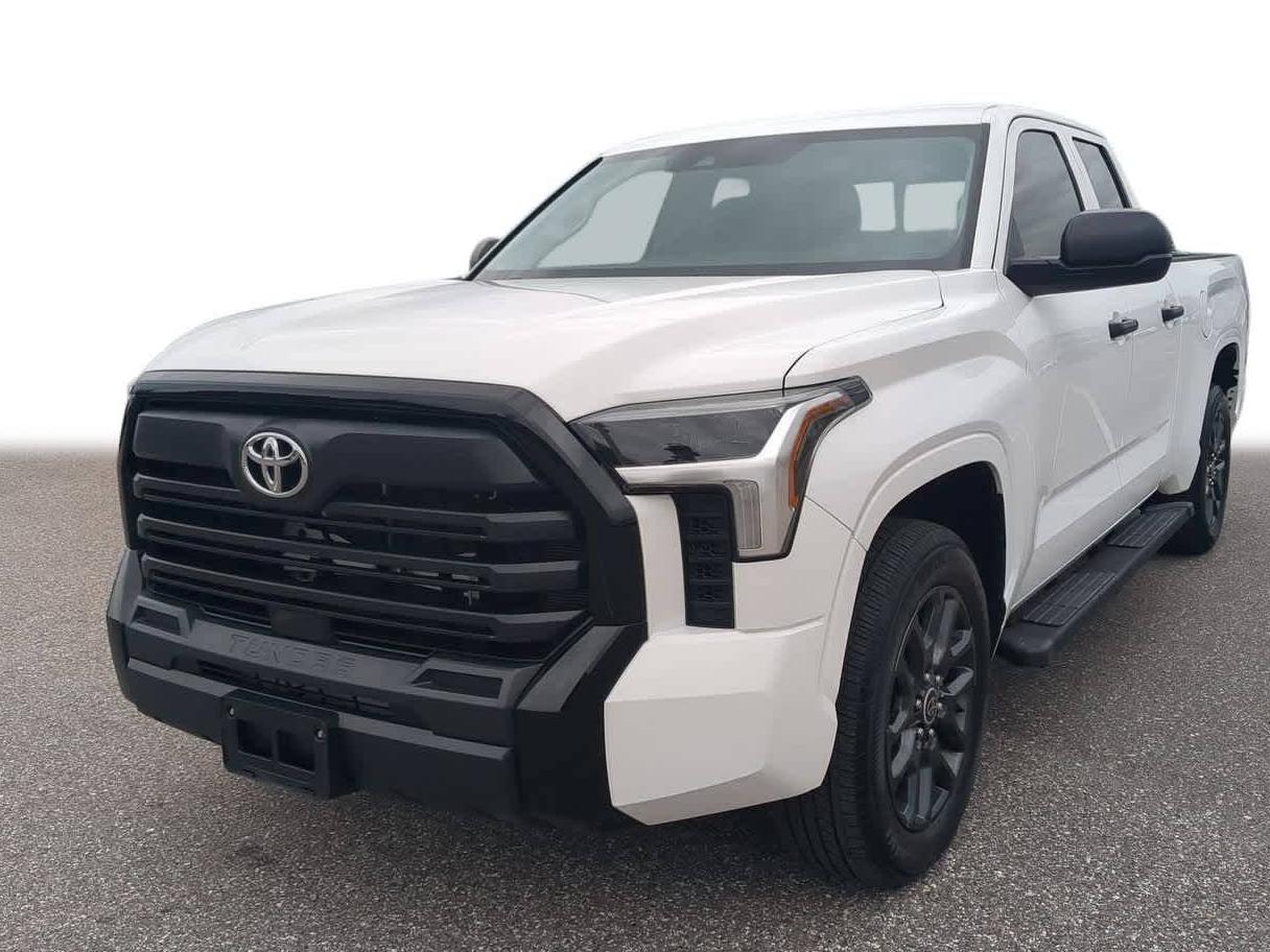 TOYOTA TUNDRA 2022 5TFKB5AA2NX014116 image