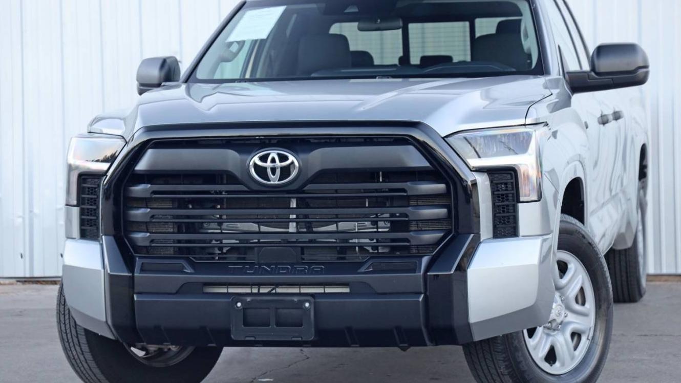 TOYOTA TUNDRA 2022 5TFKB5GD8NX001226 image