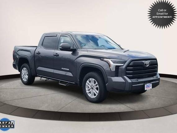 TOYOTA TUNDRA 2022 5TFLA5DB1NX011140 image