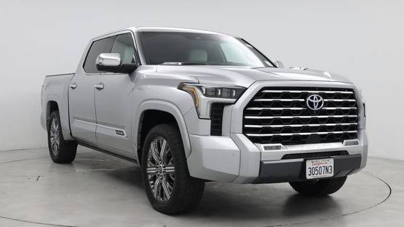 TOYOTA TUNDRA 2022 5TFVC5DBXNX002472 image