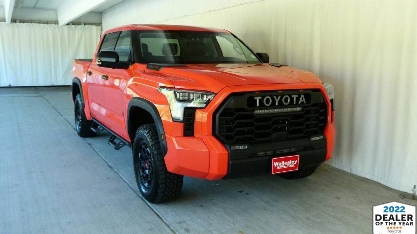 TOYOTA TUNDRA 2022 5TFPC5DB4NX013167 image