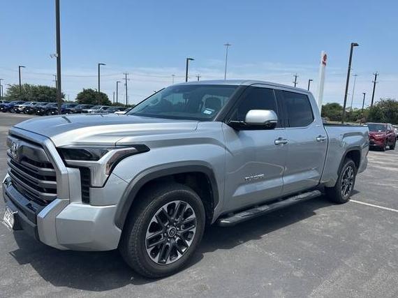 TOYOTA TUNDRA 2022 5TFJA5BC5NX001794 image