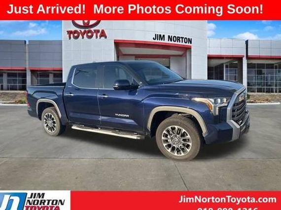 TOYOTA TUNDRA 2022 5TFJA5DB5NX017921 image