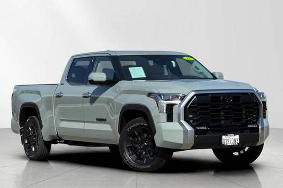 TOYOTA TUNDRA 2022 5TFJA5BC4NX001947 image