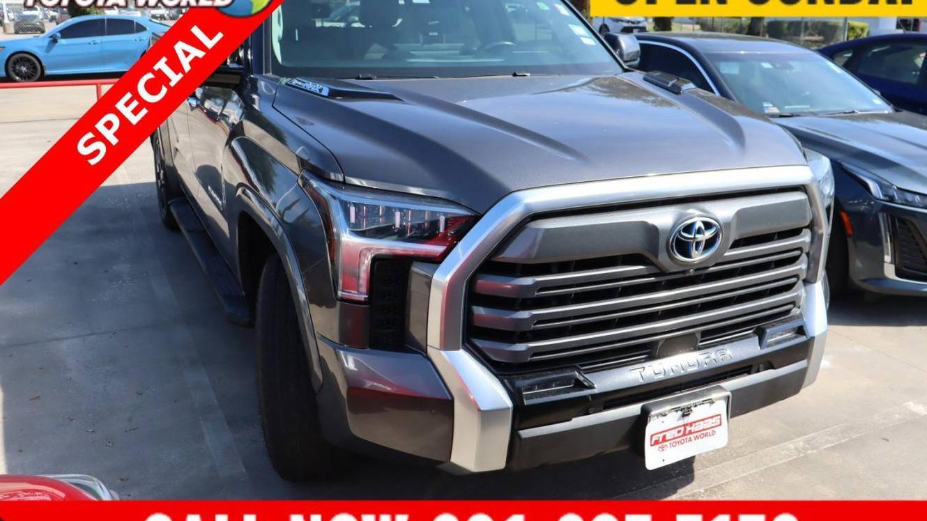 TOYOTA TUNDRA 2022 5TFJC5DB1NX012144 image