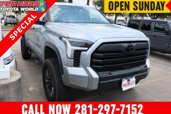 TOYOTA TUNDRA 2022 5TFLA5DB4NX048070 image